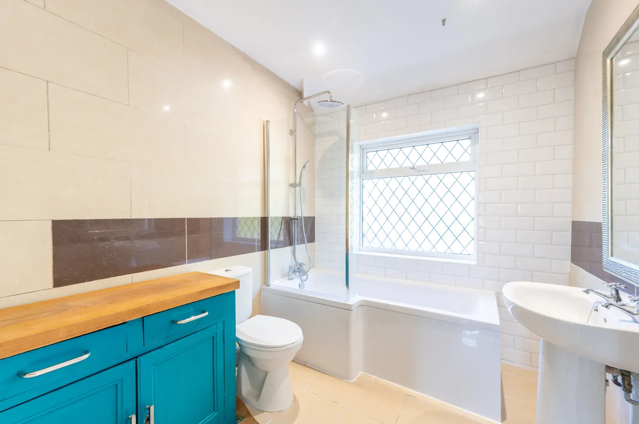 23 Alder Grove, London, photo 12