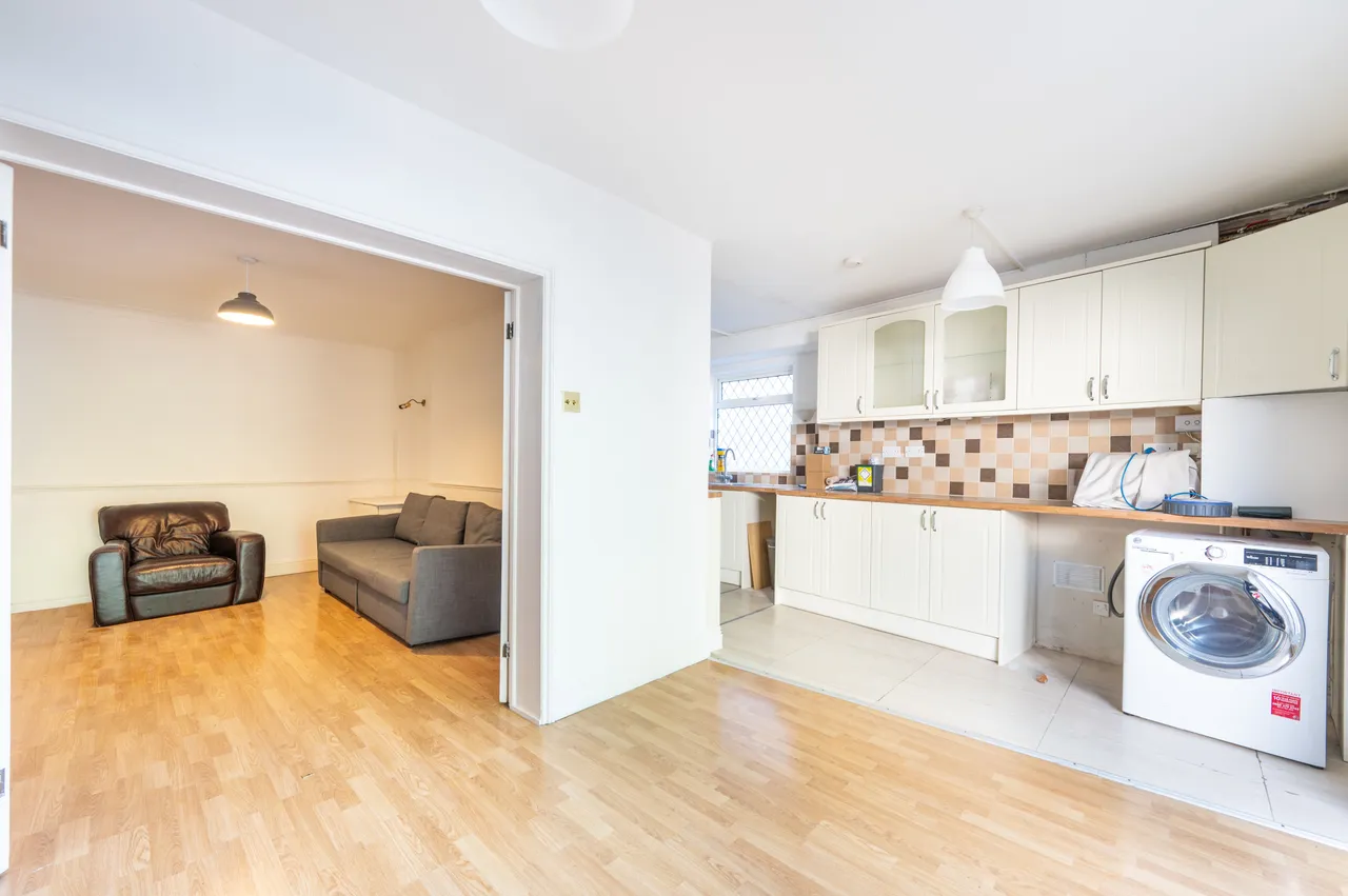 23 Alder Grove, London, photo 5
