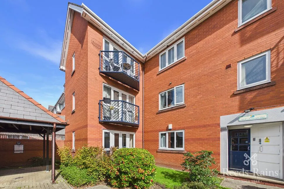2 bed flat for sale, Vancouver Quay, Salford, M50