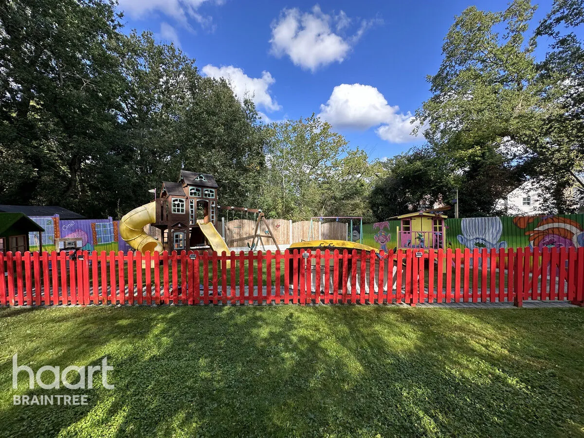Oaklands Close, Braintree, CM77, photo 26