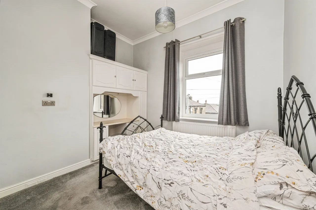 Chapel Terrace, Huddersfield, photo 8