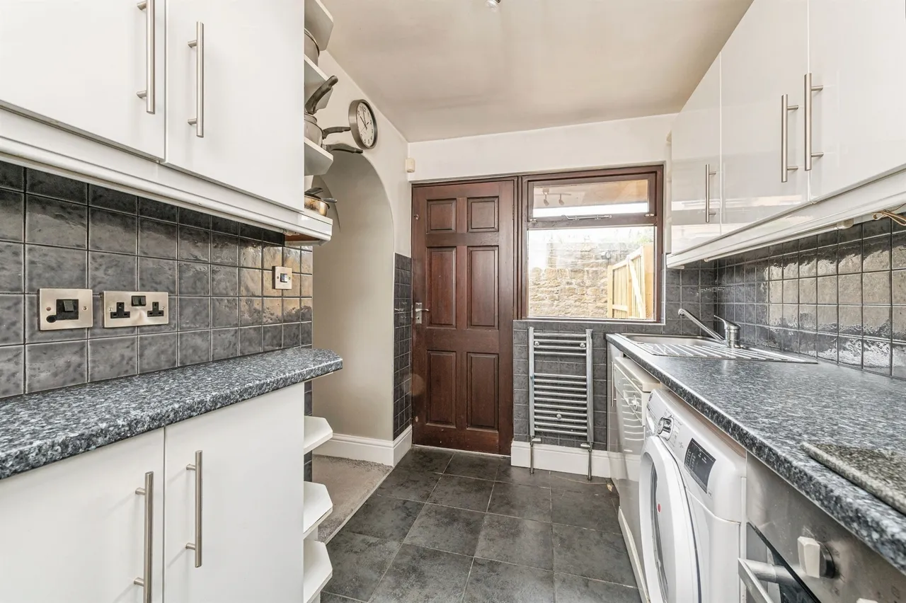 Chapel Terrace, Huddersfield, photo 5