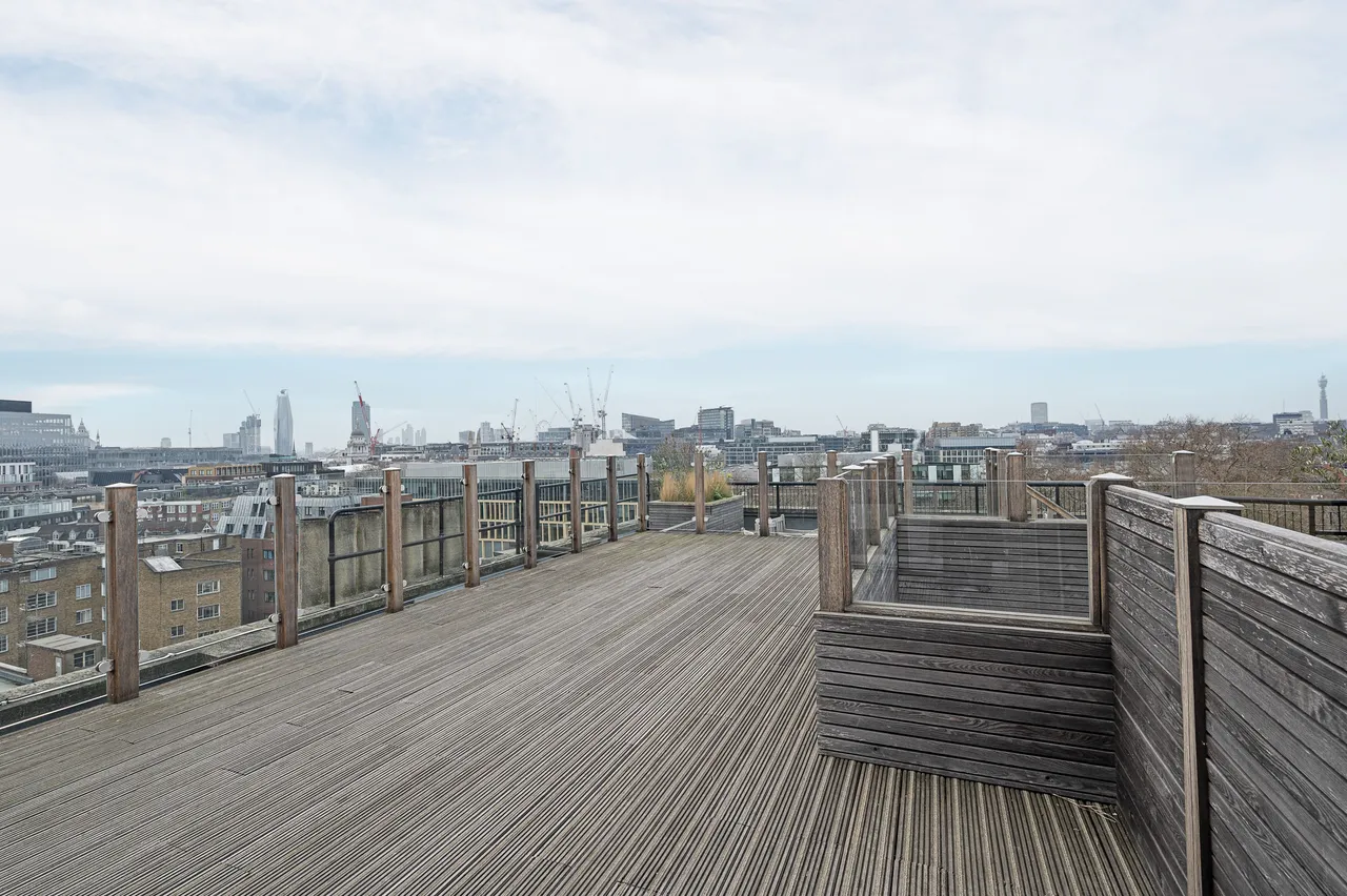 15 Florin Court, 6-9 Charterhouse Square, London, photo 10