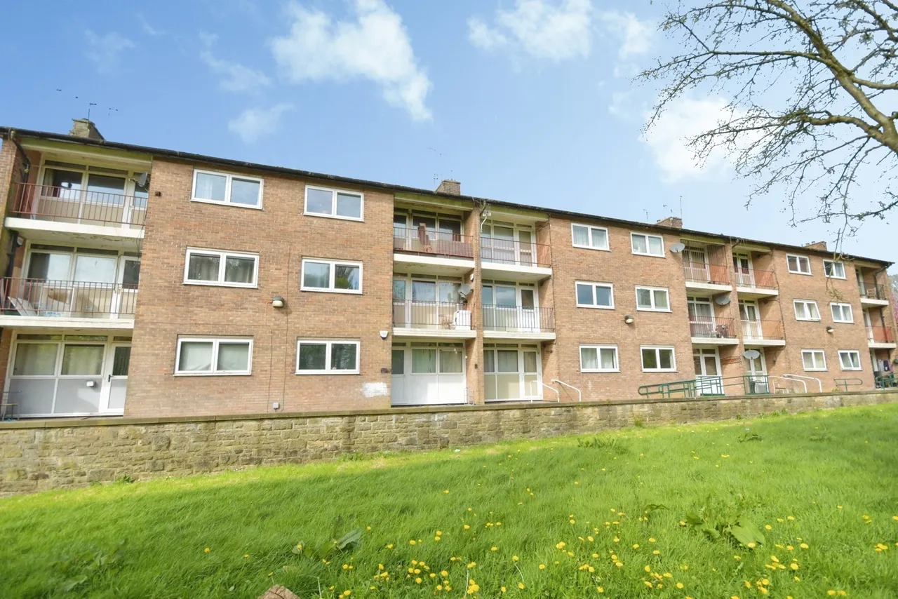 1 bed flat for sale — Lupton Walk, Sheffield, S8