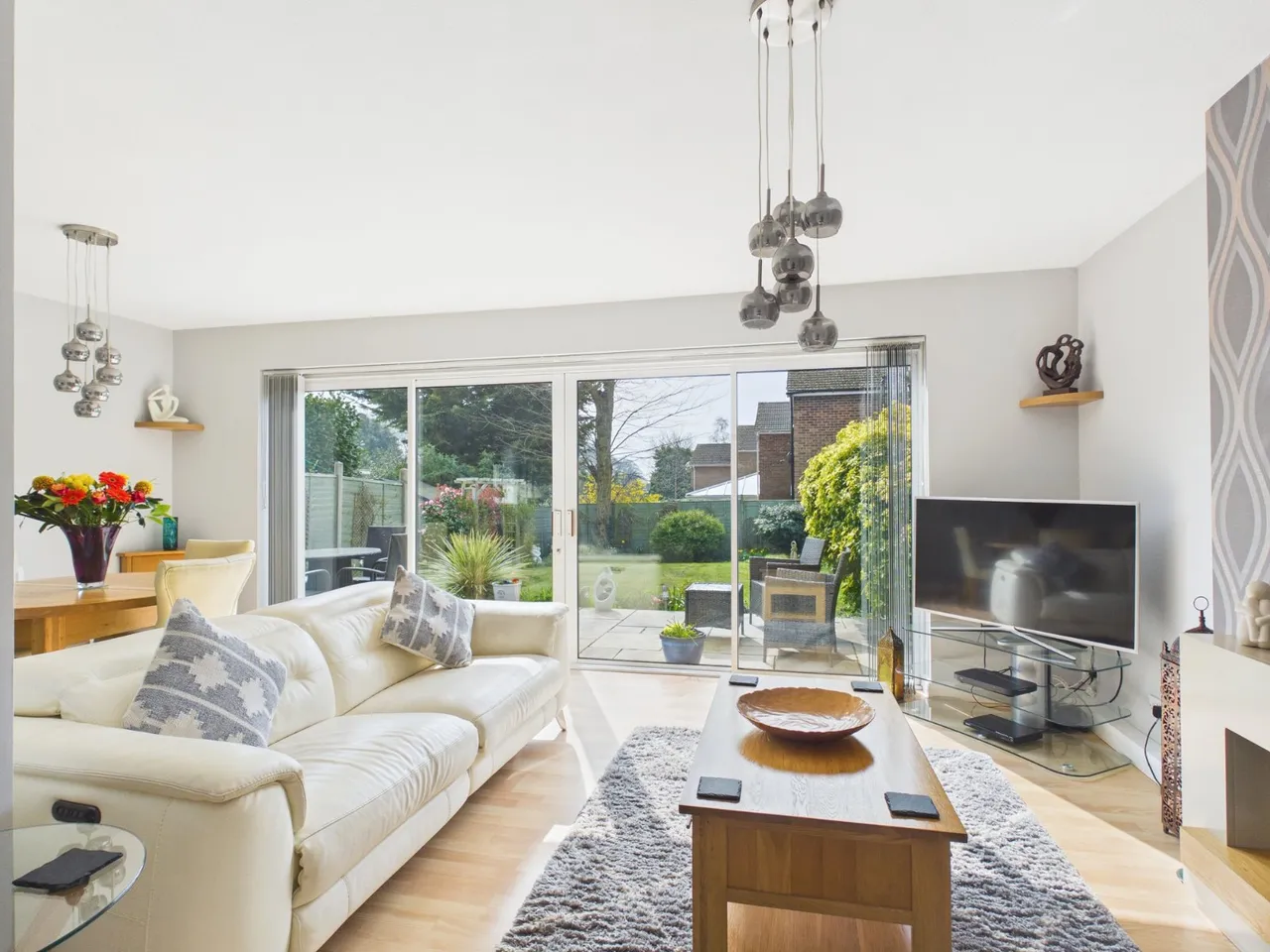 Highfield Road, Flackwell Heath, HP10, photo 2