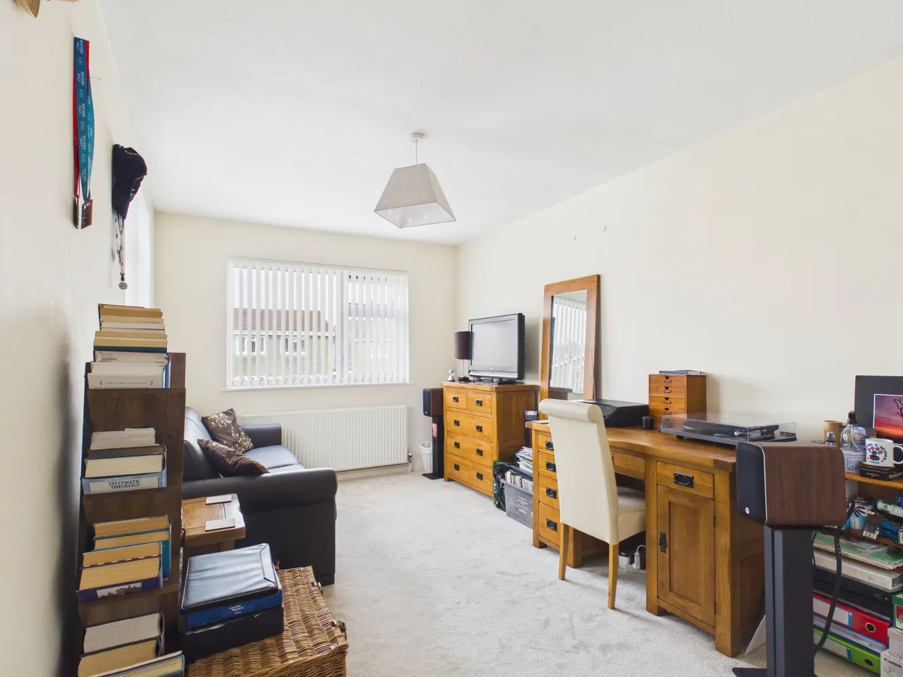 Highfield Road, Flackwell Heath, HP10, photo 19