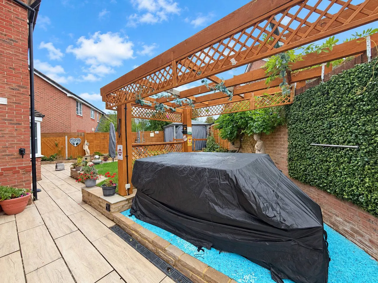 Barn Close, Grange Park, NN4, photo 24