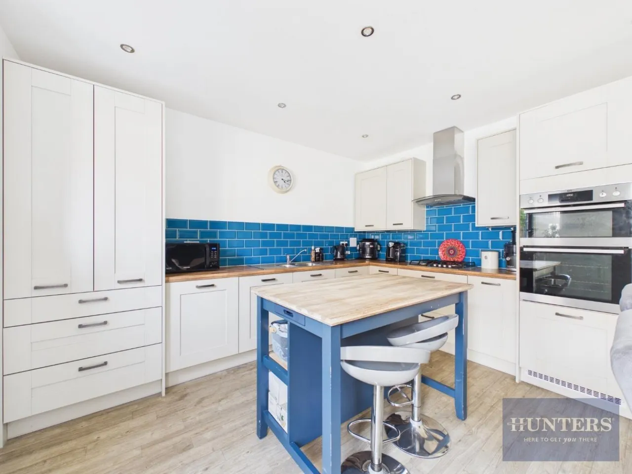 Honeysuckle Avenue, Leckhampton/Shurdington, GL53, photo 4