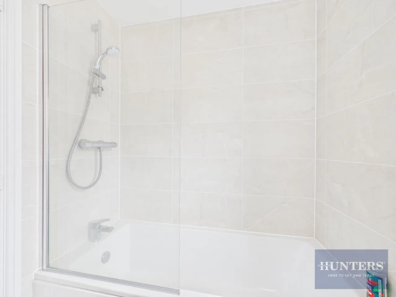 Honeysuckle Avenue, Leckhampton/Shurdington, GL53, photo 16