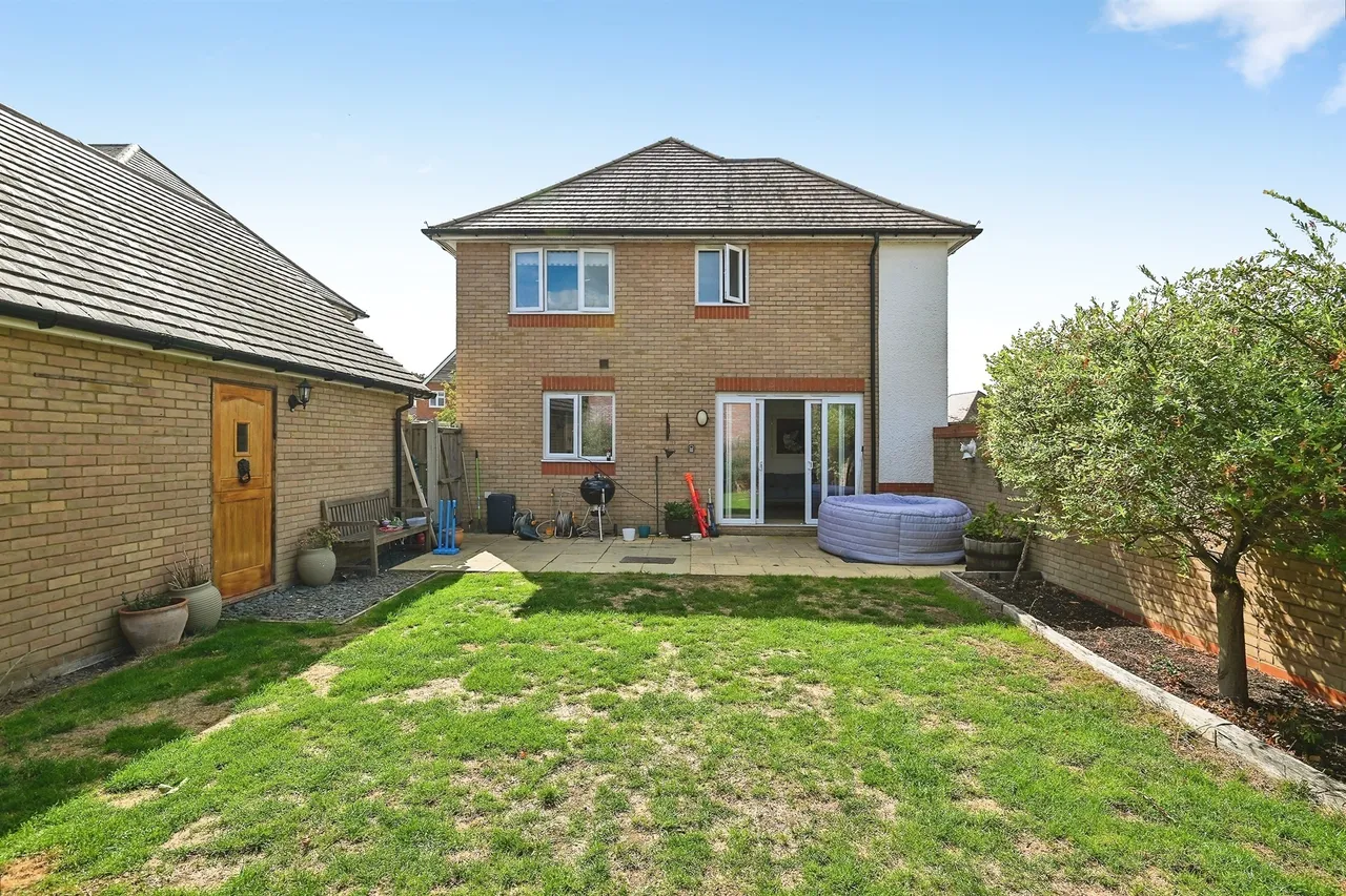 Archer Road, Marden, TN12, photo 22