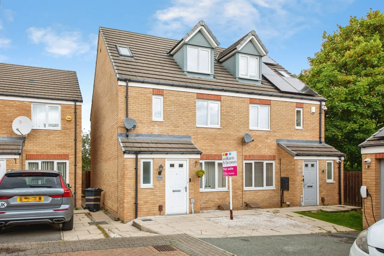 4 bed house for sale, Turnshaw Mews, Barnsley, S70