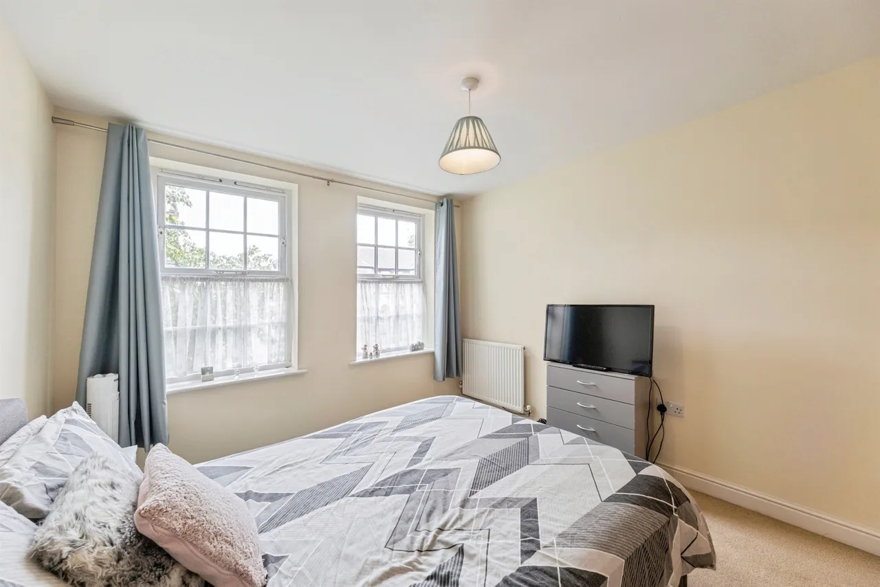 Florey Gardens, Aylesbury, photo 12