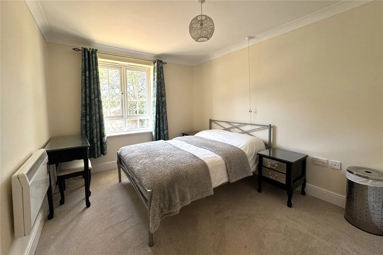 Harding Place, Wokingham, Berkshire, RG40 1BT, photo 8
