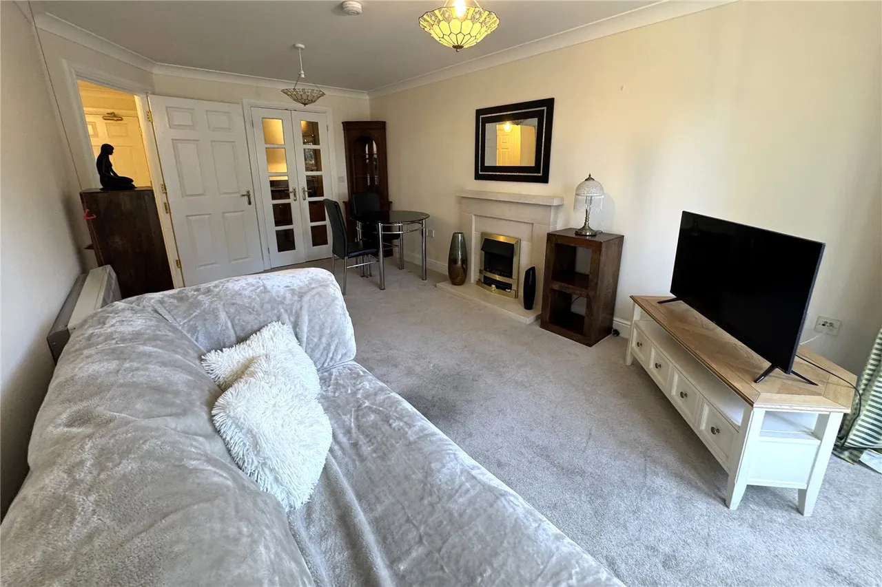 Harding Place, Wokingham, Berkshire, RG40 1BT, photo 7
