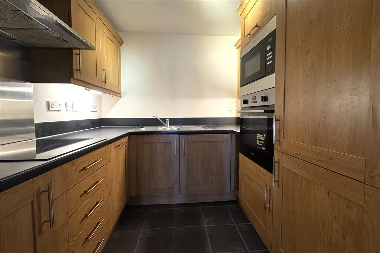 Harding Place, Wokingham, Berkshire, RG40 1BT, photo 9