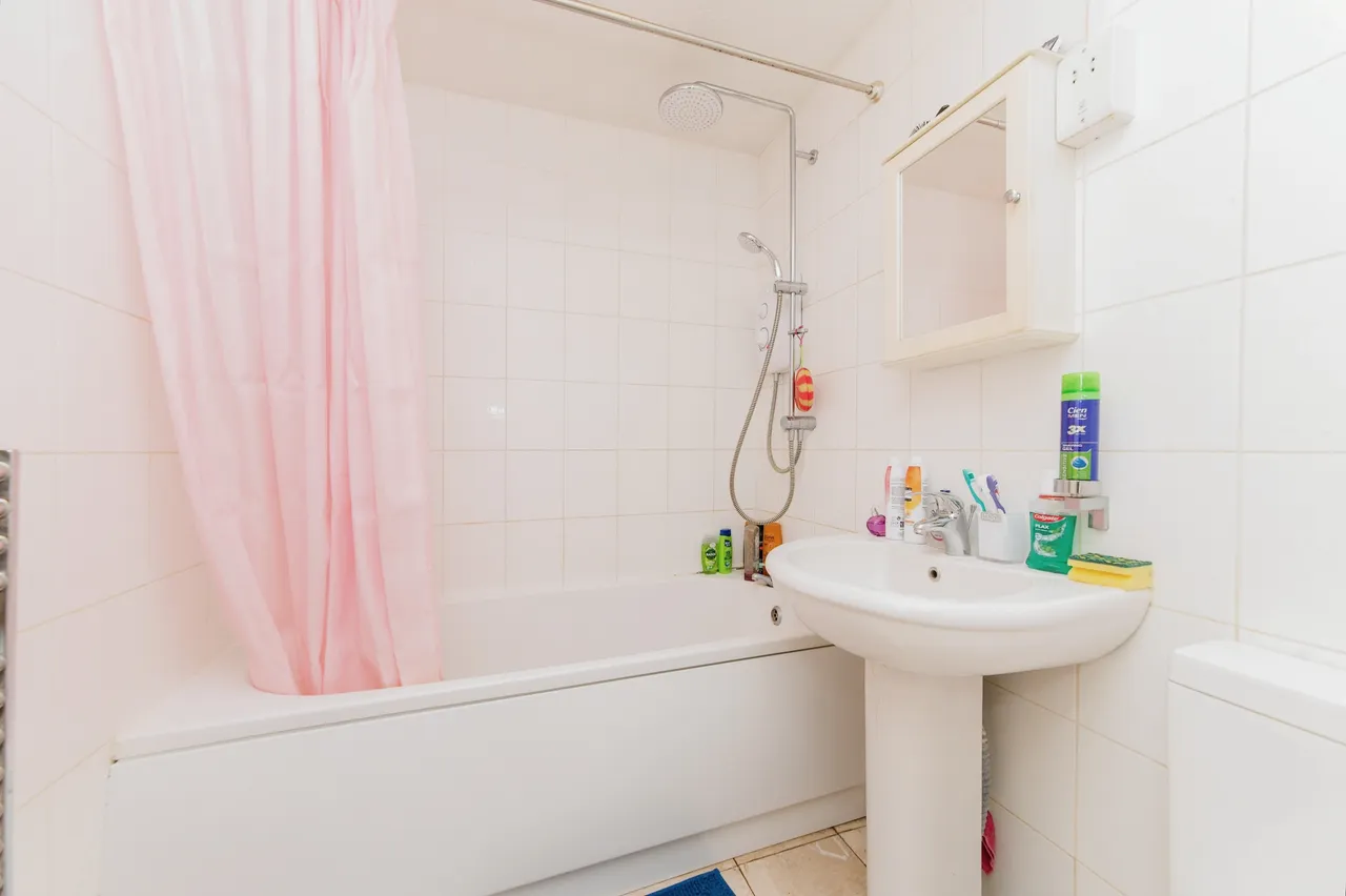 Lime Close, Harrow, photo 10