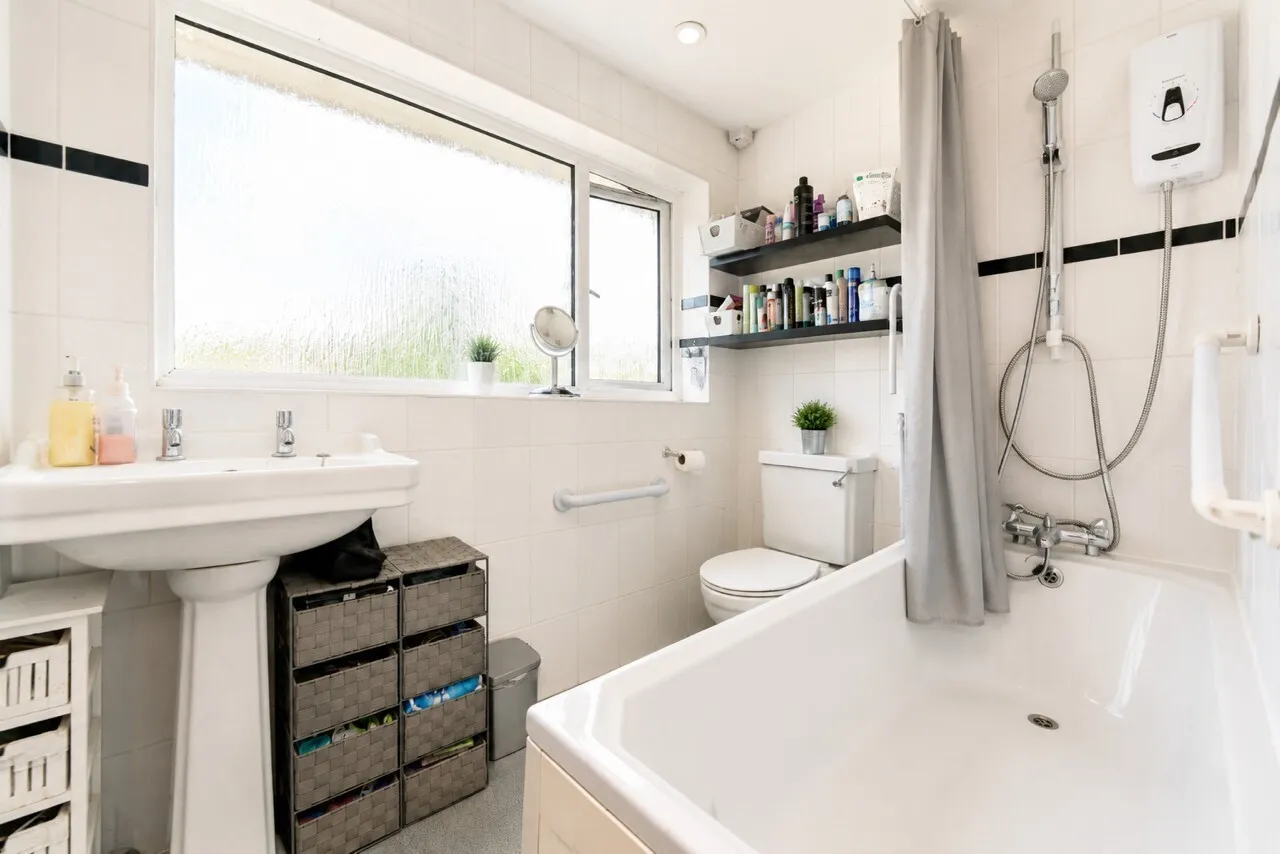 Bandley Rise, Shephall, Stevenage, photo 4