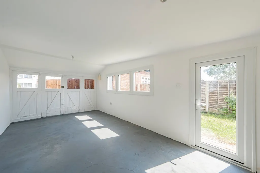 Richmond Avenue, Hillingdon, photo 8