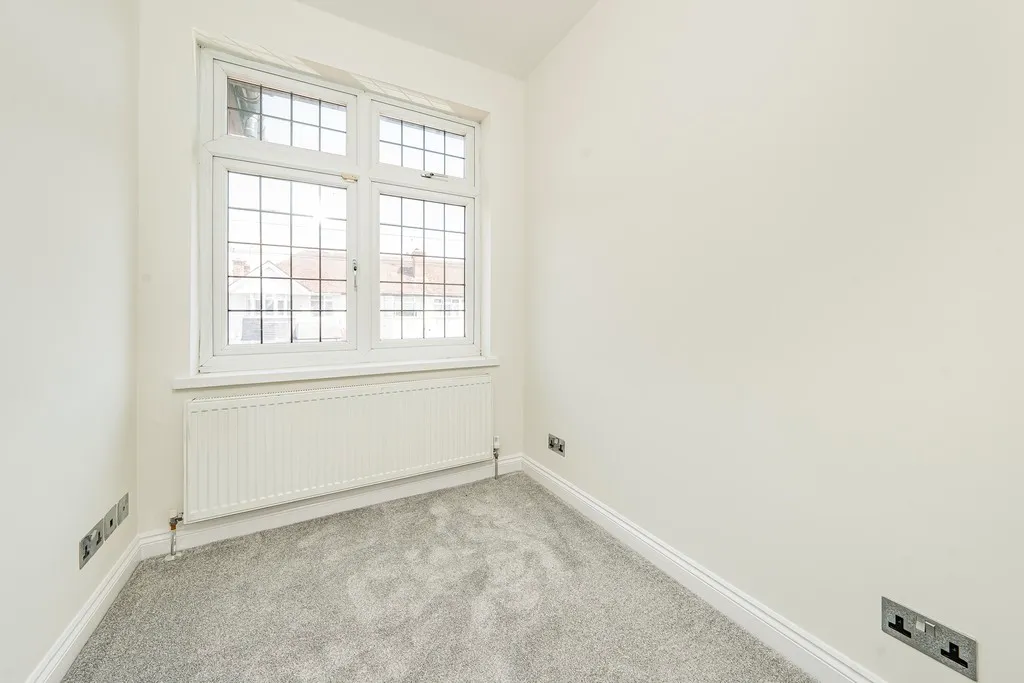 Richmond Avenue, Hillingdon, photo 12