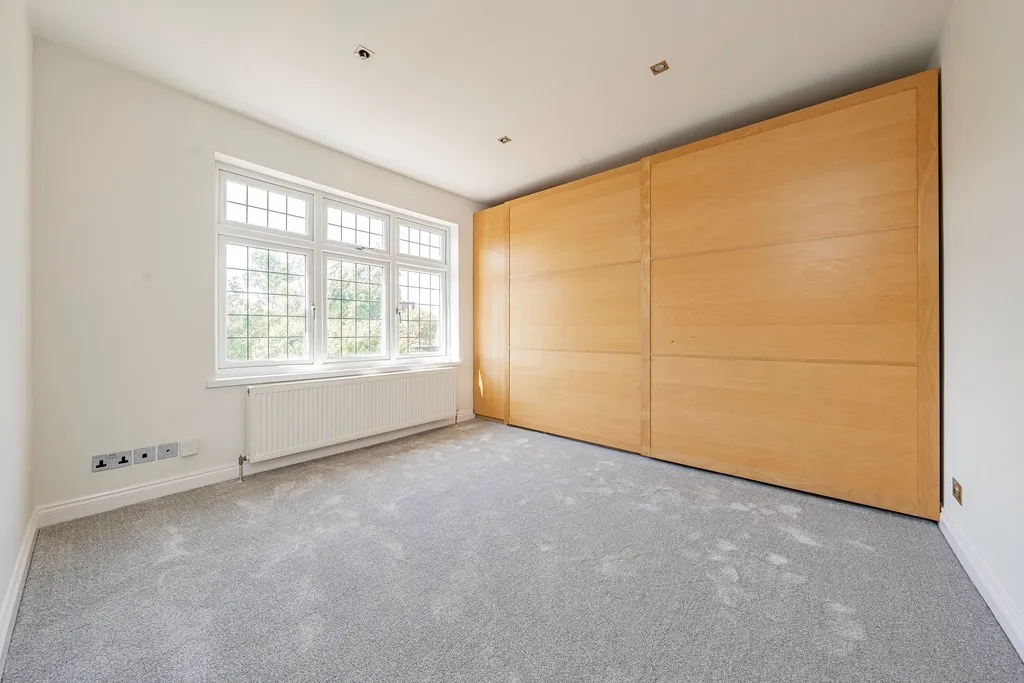 Richmond Avenue, Hillingdon, photo 30