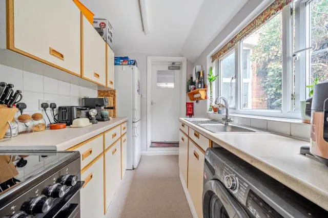 Harpsden Road, Henley-On-Thames, RG9, photo 3
