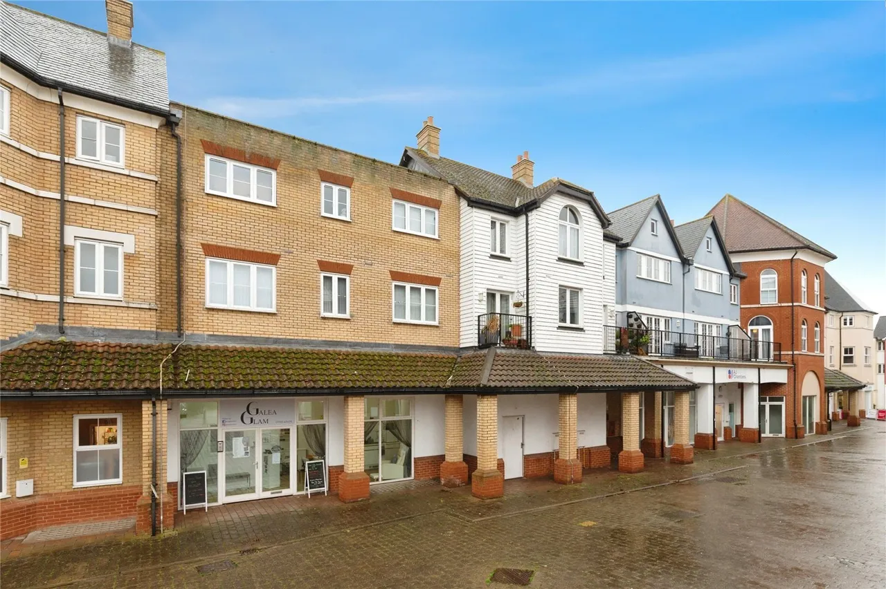 Roche Close, Rochford, Essex, SS4, photo 14