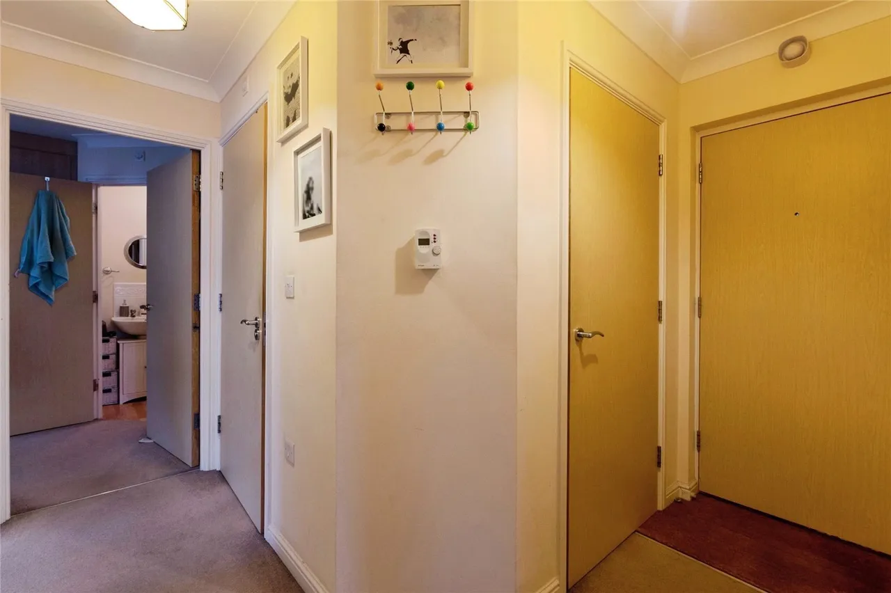 Roche Close, Rochford, Essex, SS4, photo 12