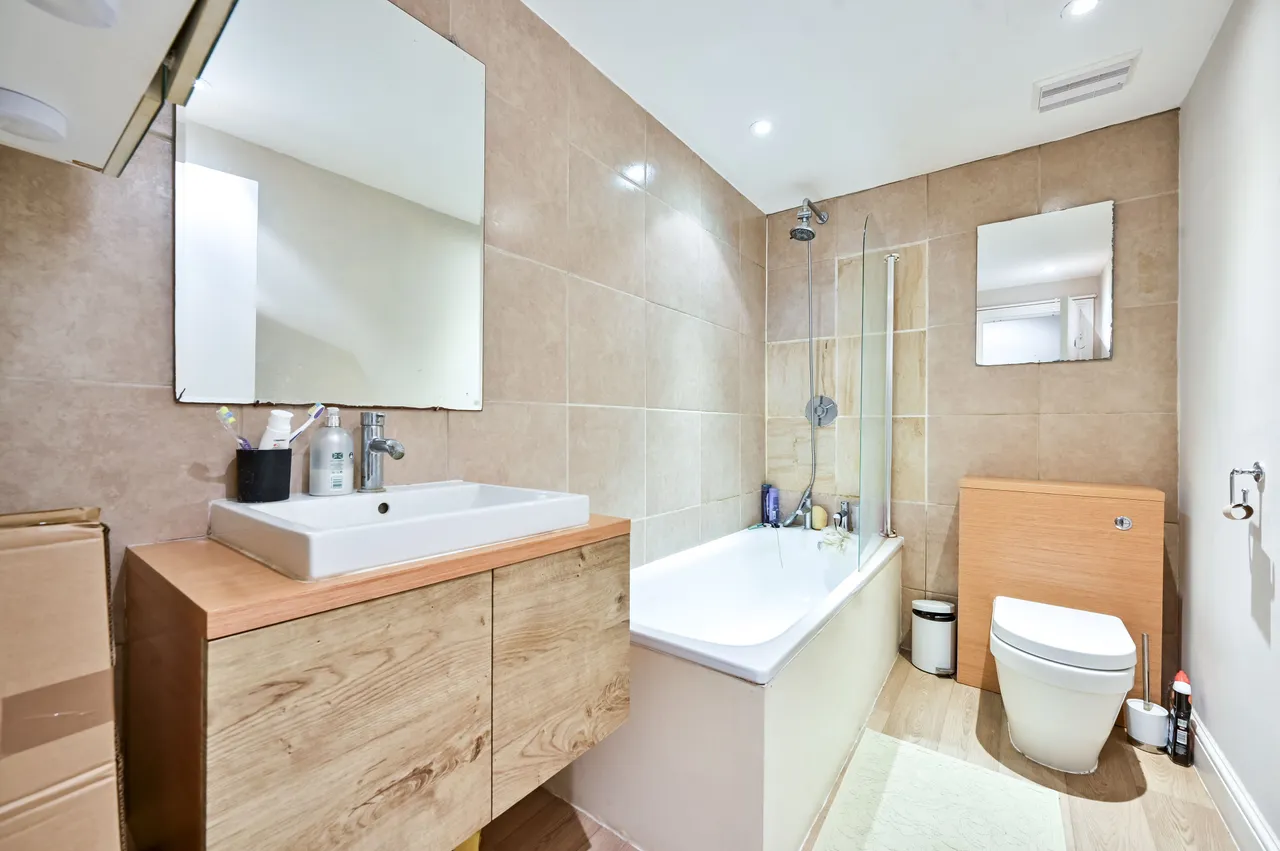 Flat 7, 17 Redcliffe Square, London, photo 7