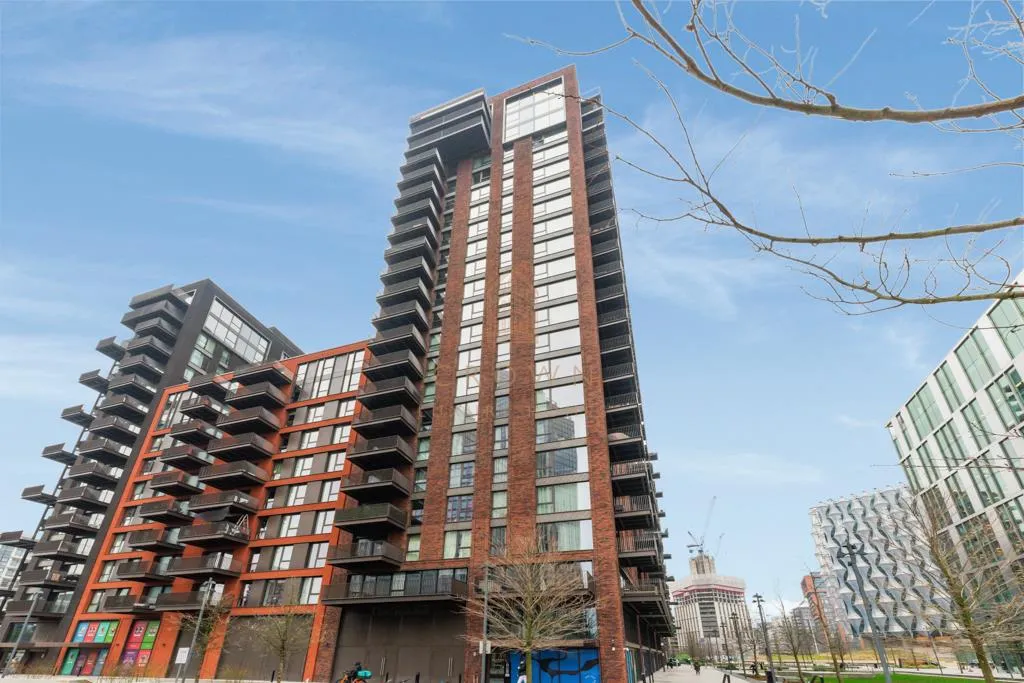 Viaduct Gardens, London, SW11, photo 12