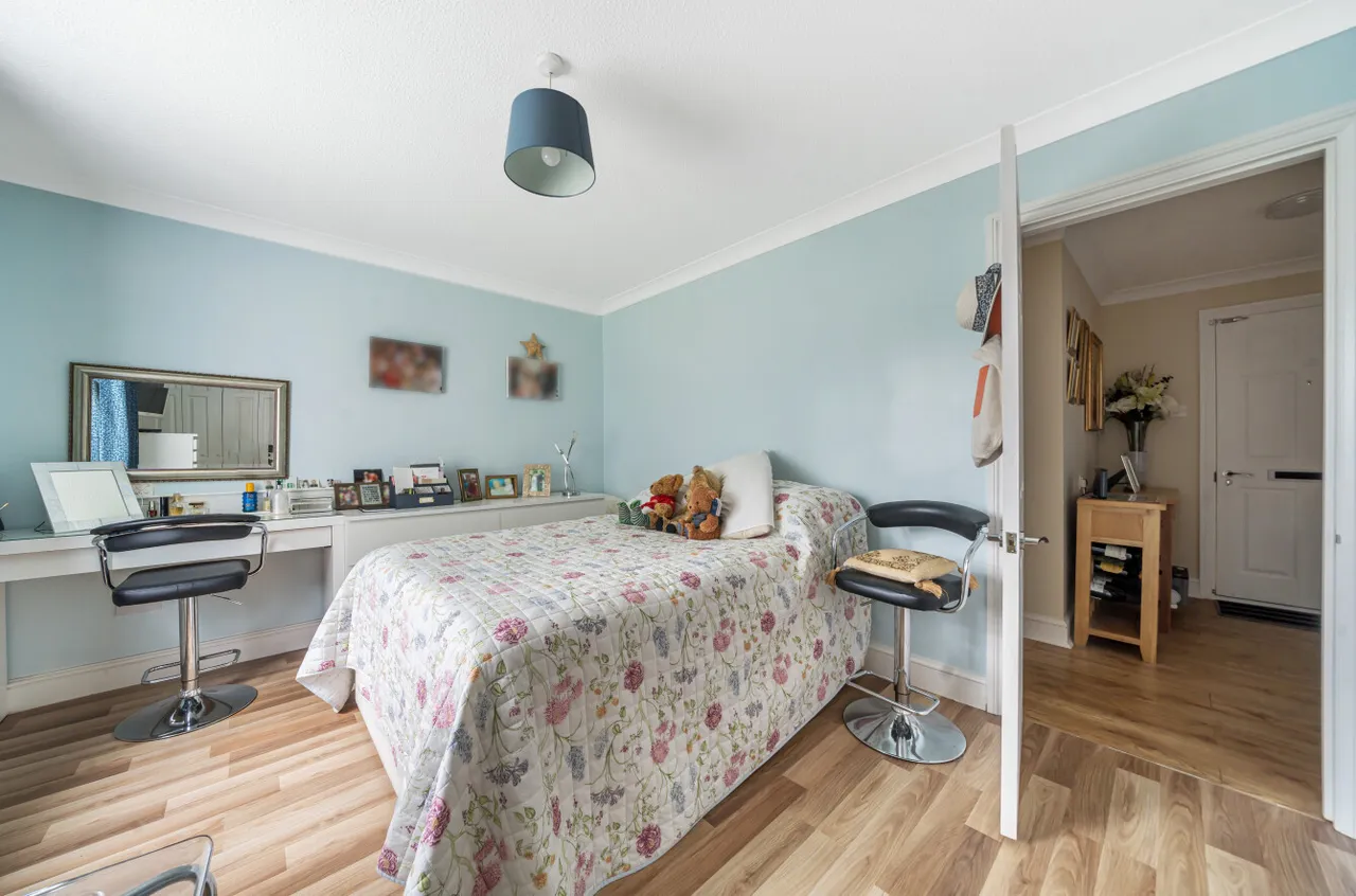 Crossways Road, Grayshott, GU26, photo 12