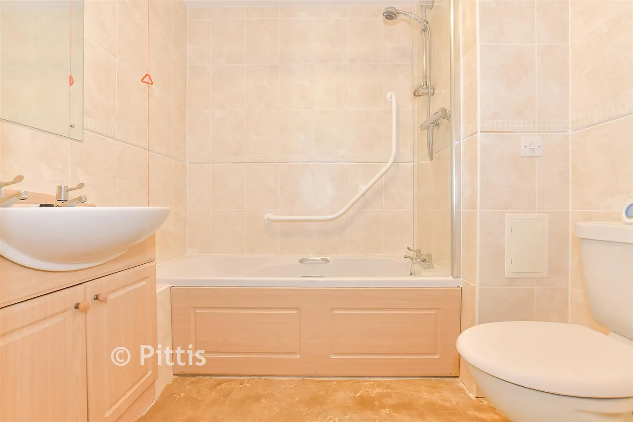 Old Westminster Lane, Newport, PO30, photo 6