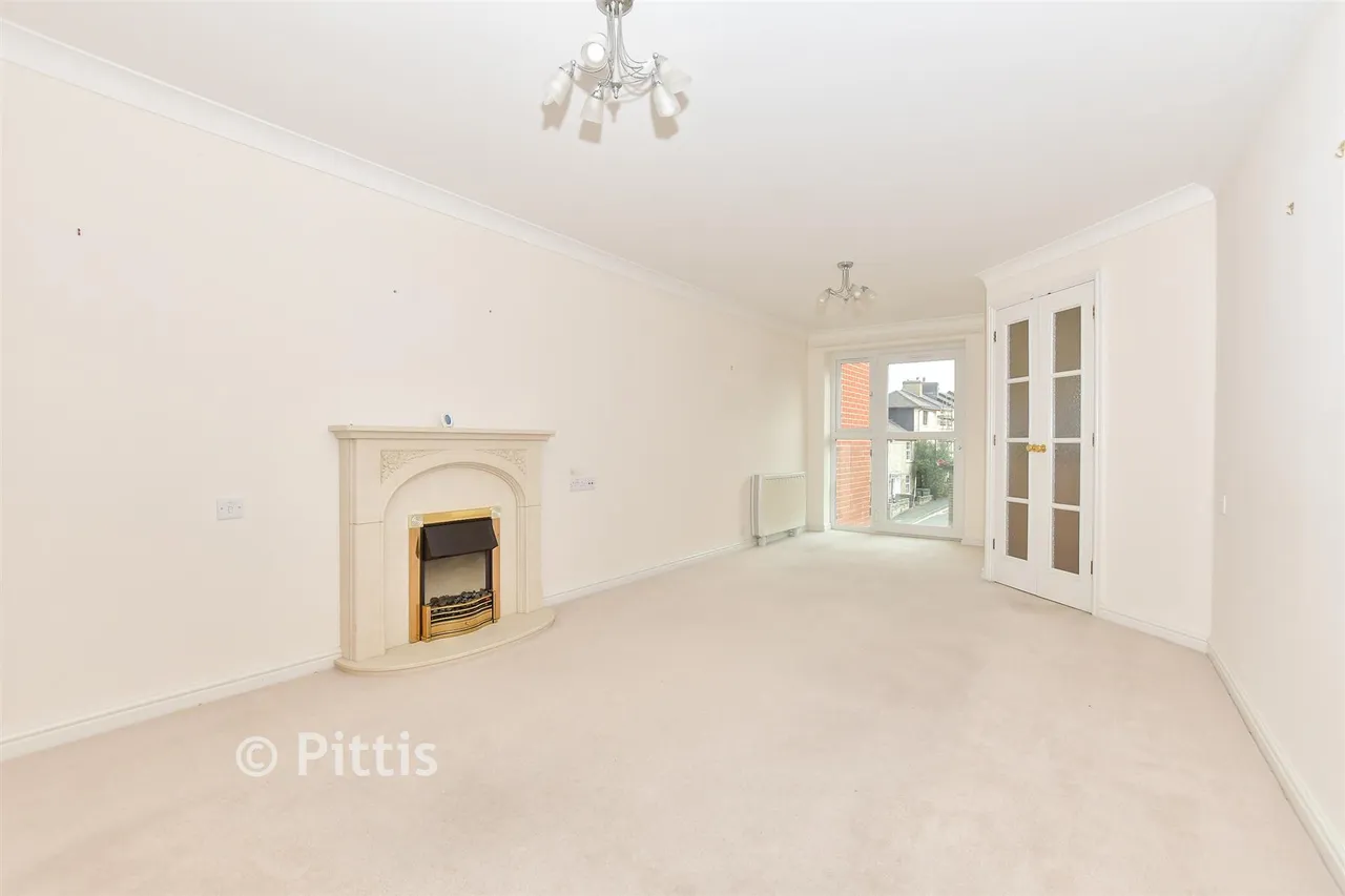 Old Westminster Lane, Newport, PO30, photo 3