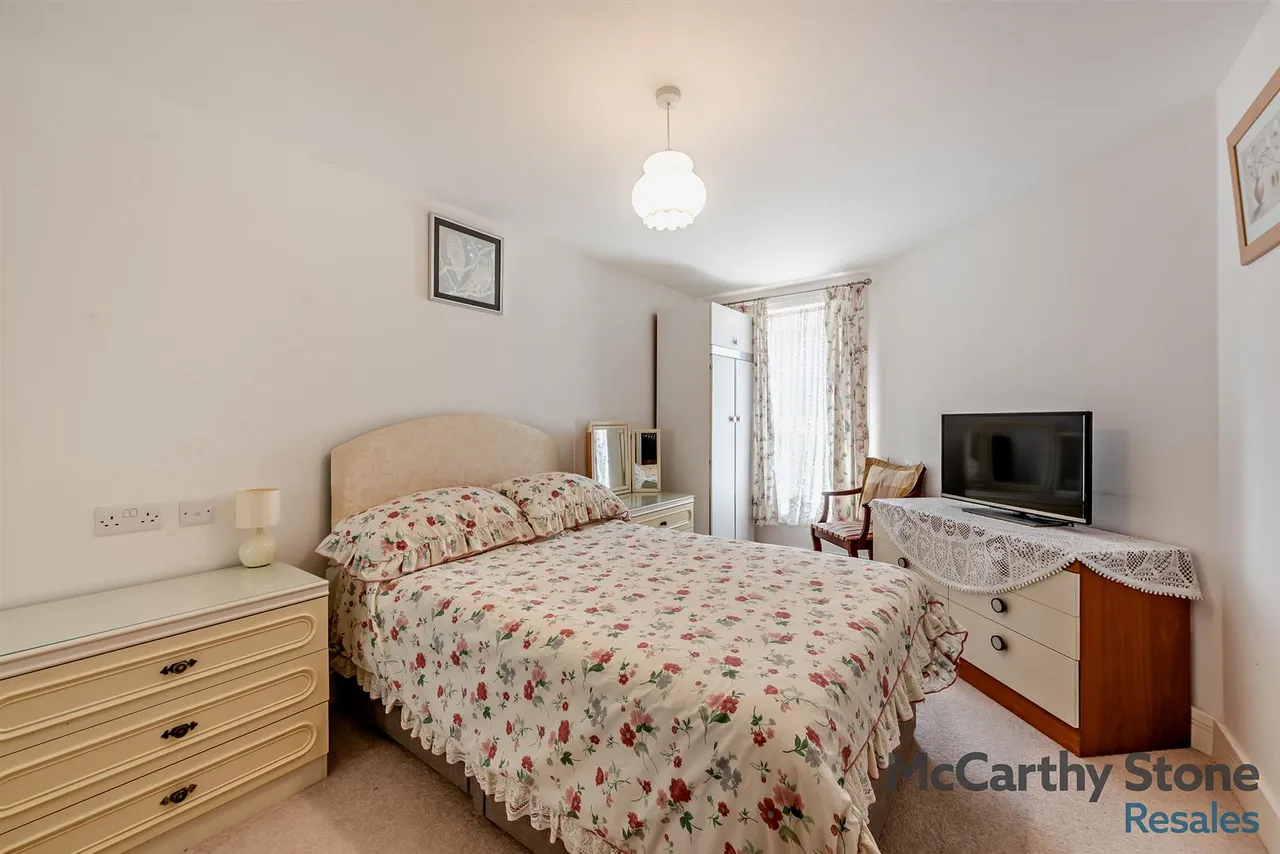 Jevington Gardens, Eastbourne, BN21, photo 7