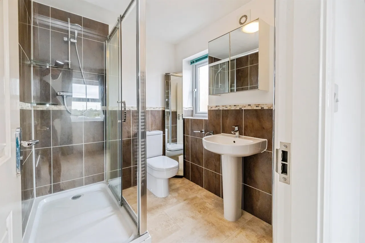 Capito Drive, North Hykeham, LN6, photo 13