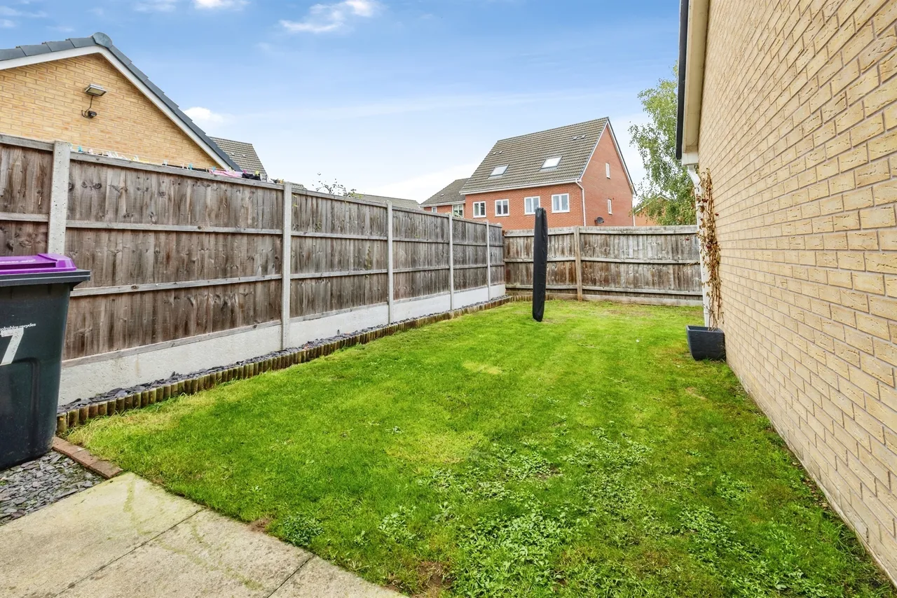 Capito Drive, North Hykeham, LN6, photo 19