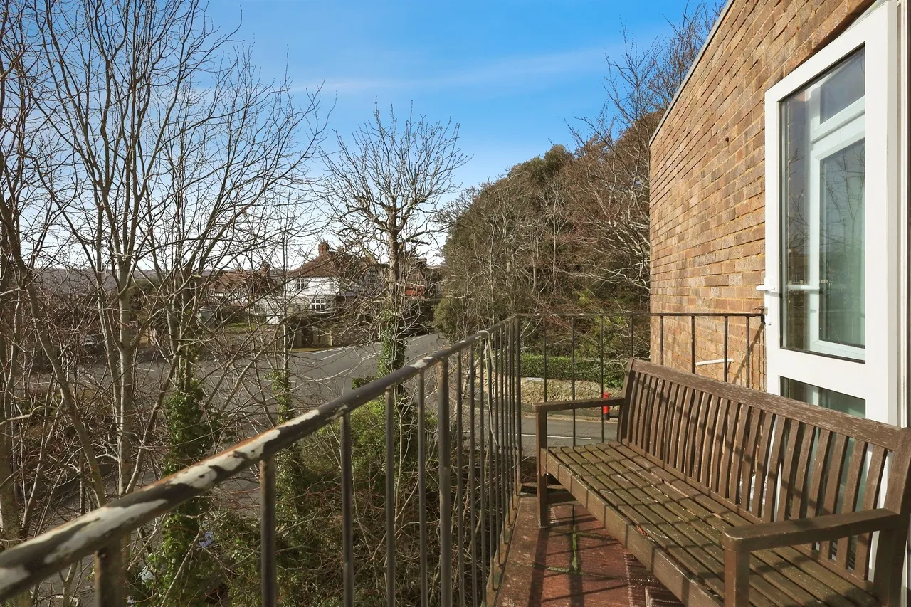 St. Annes Road, Eastbourne, photo 10