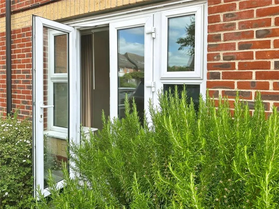 Eaton Avenue, Slough, SL1, photo 10