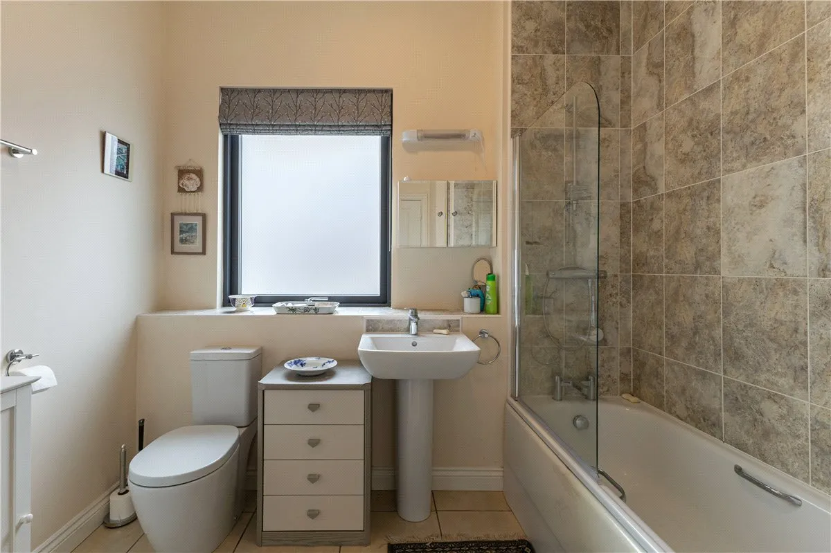 Derwent Way, York, YO10, photo 9