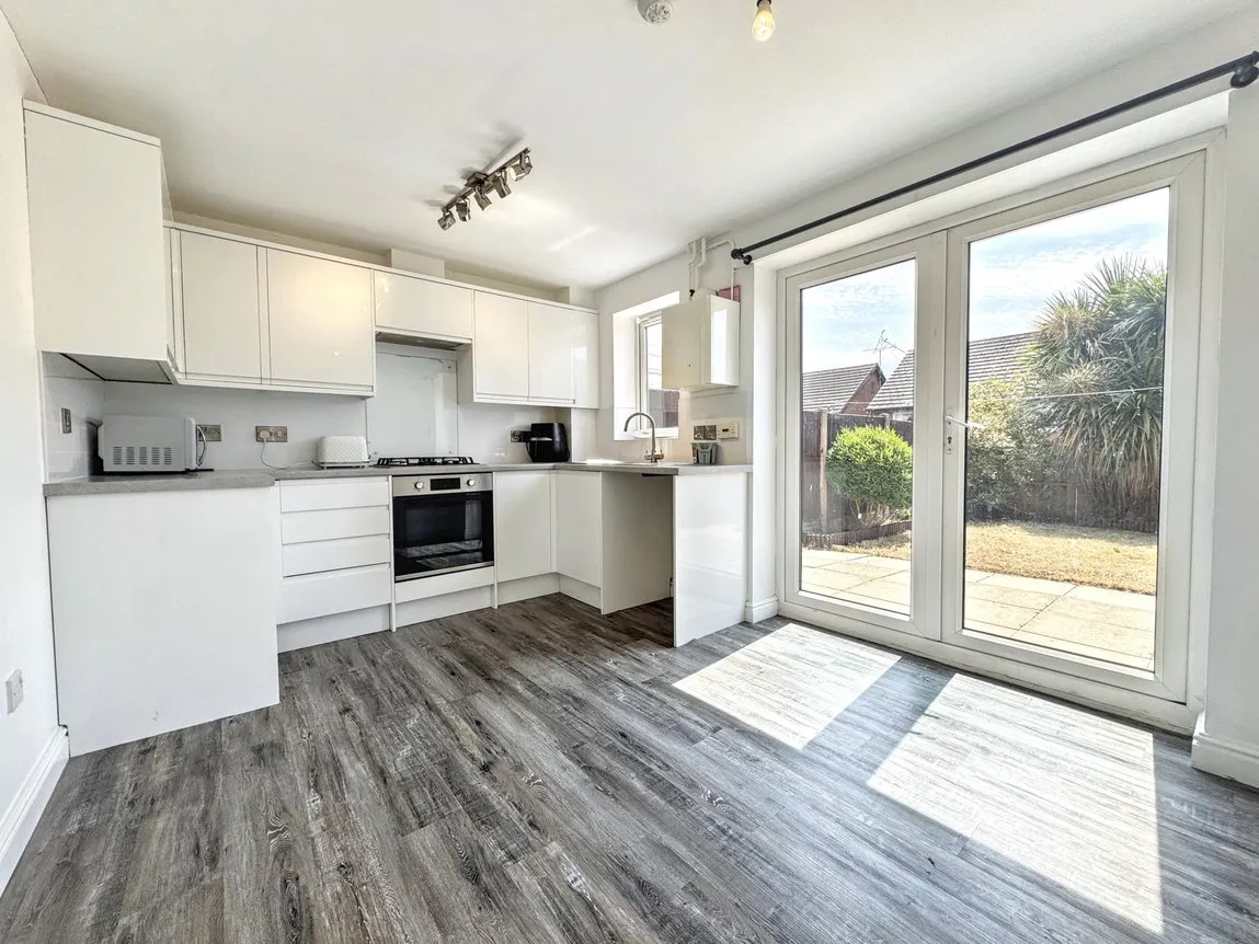 Stephenson Close, Penrhyn Bay, Llandudno, LL30 3FF, photo 3