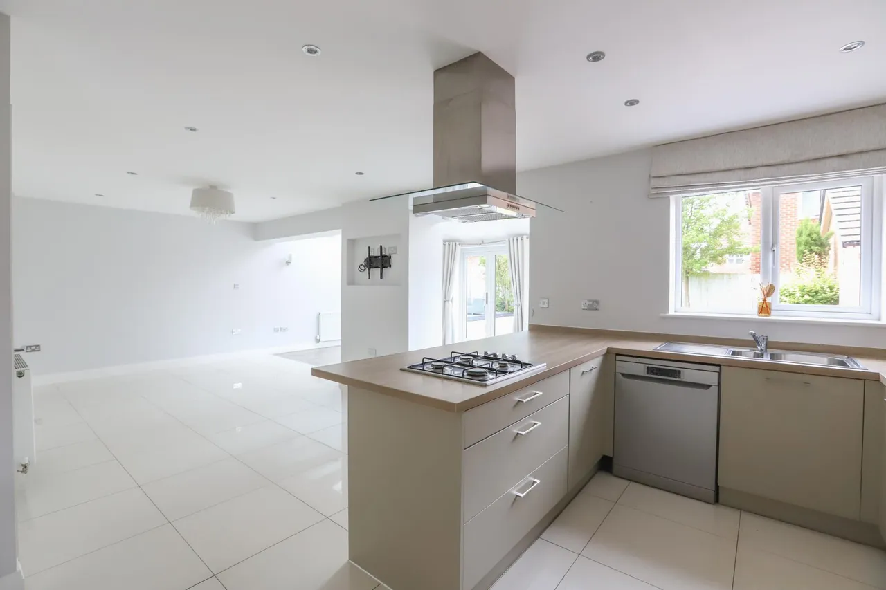 Teal Close, Kirkham, PR4, photo 7