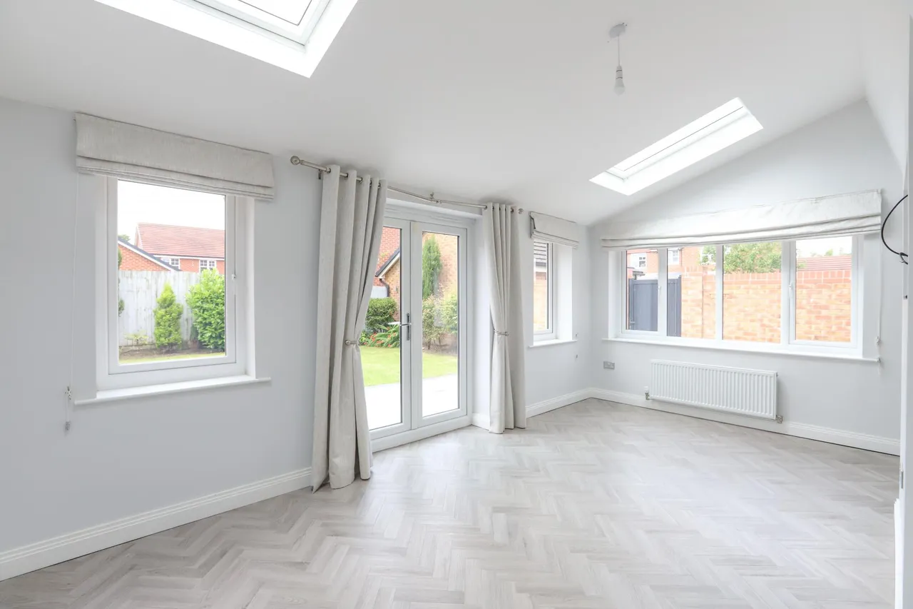 Teal Close, Kirkham, PR4, photo 13