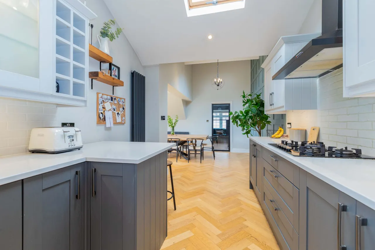 Cranbrook Drive, Maidenhead, Berkshire, photo 3