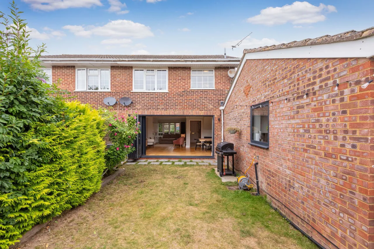 Cranbrook Drive, Maidenhead, Berkshire, photo 18