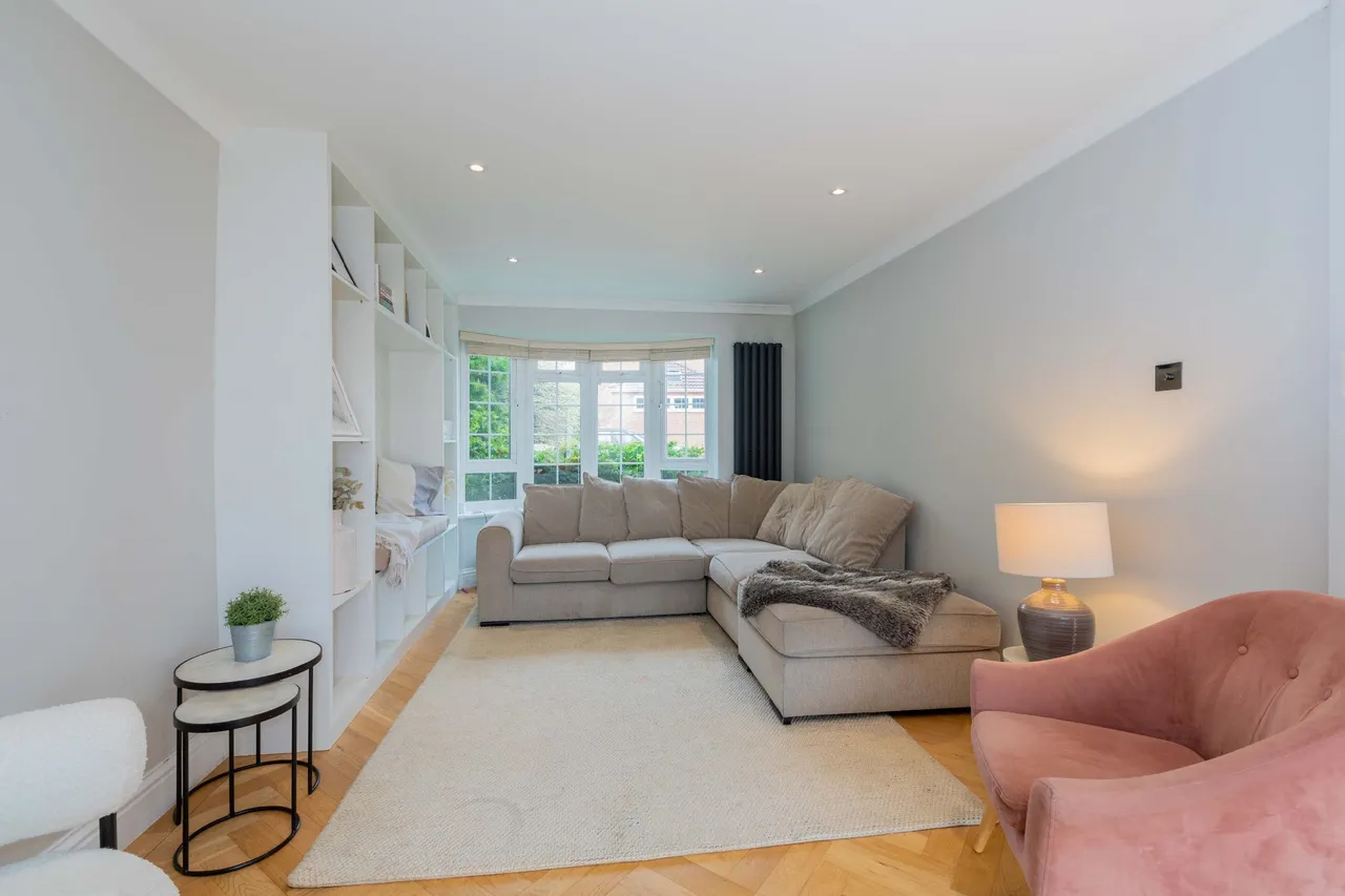 Cranbrook Drive, Maidenhead, Berkshire, photo 6