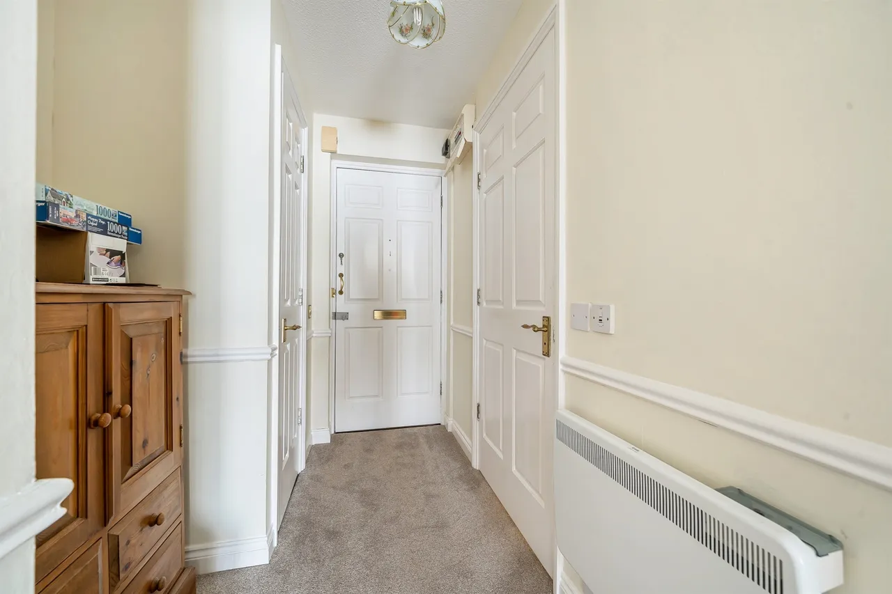 Park Avenue, Enfield, EN1, photo 8
