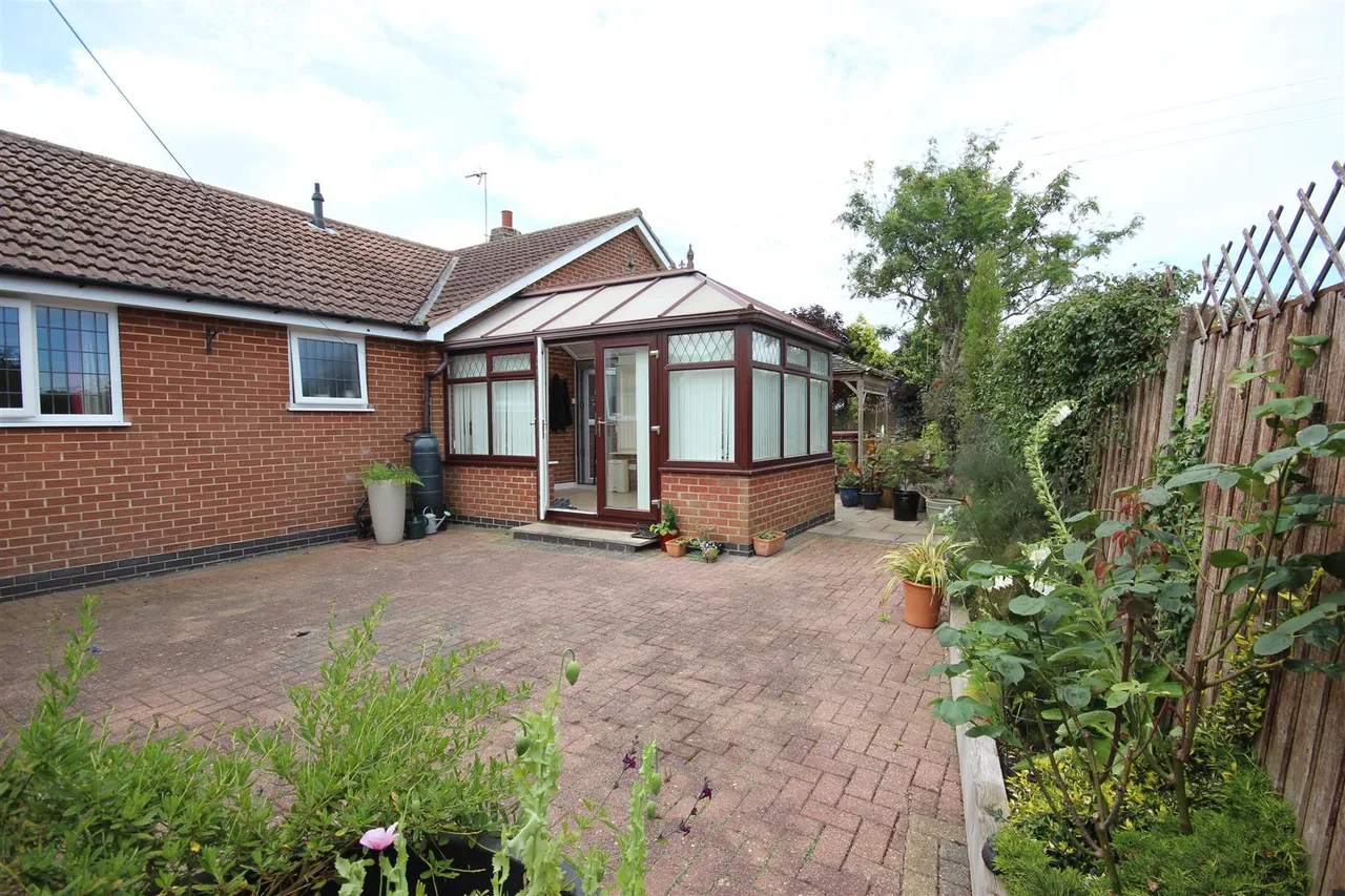 Church Lane, Atwick, photo 23
