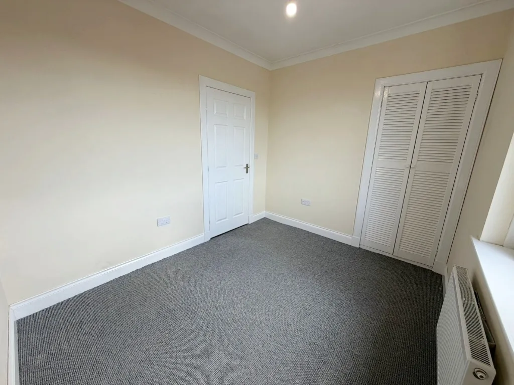 Loudon Street, South Lanarkshire, Strathaven, ML10 6LY, photo 8