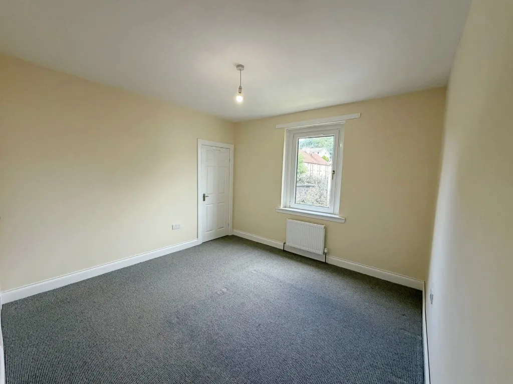 Loudon Street, South Lanarkshire, Strathaven, ML10 6LY, photo 6