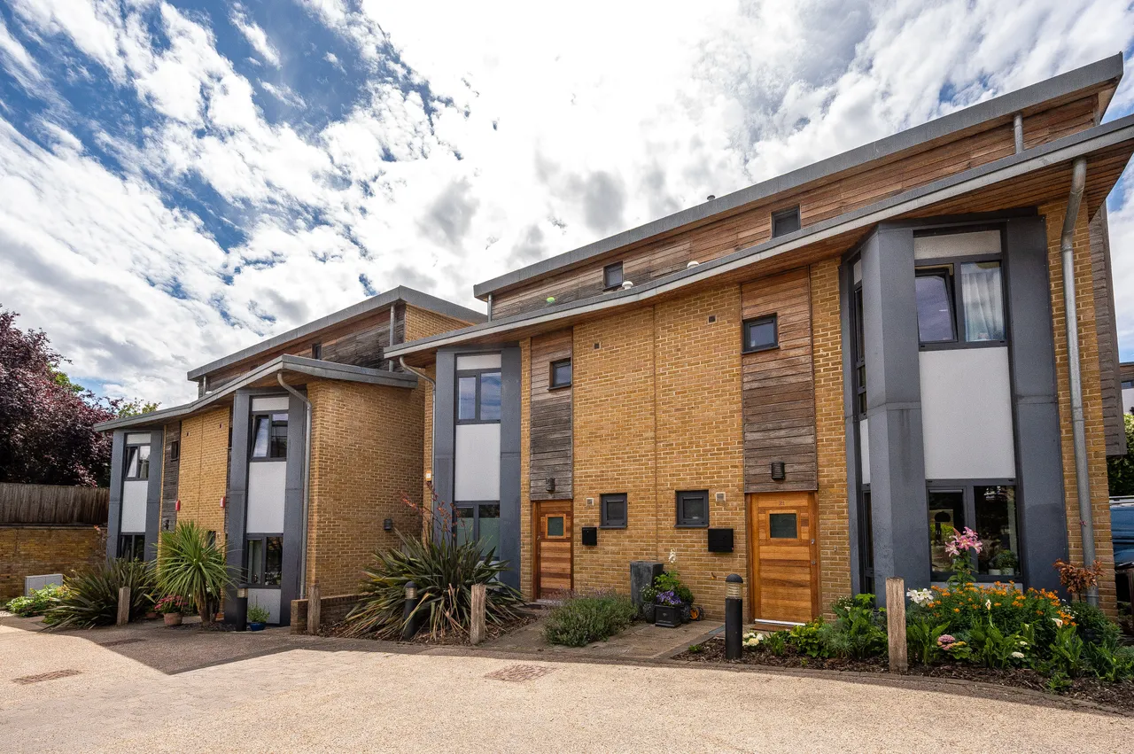 22 Axis Court, Woodland Crescent, London, photo 9