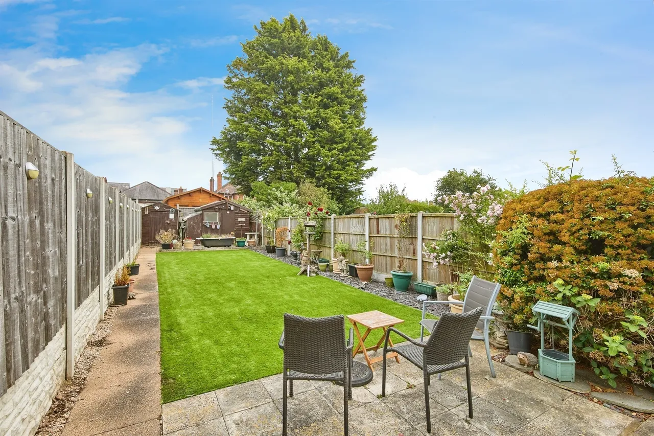 Radcliffe Drive, Derby, DE22, photo 14